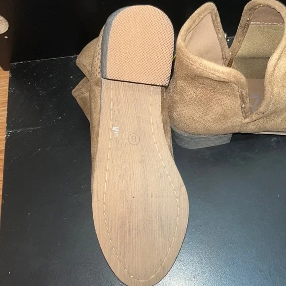 Seven7 soho ankle boot beige size 8 shoe - Picture 8 of 8